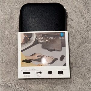 Wireless Keyboard and Mouse Travel Set - Black